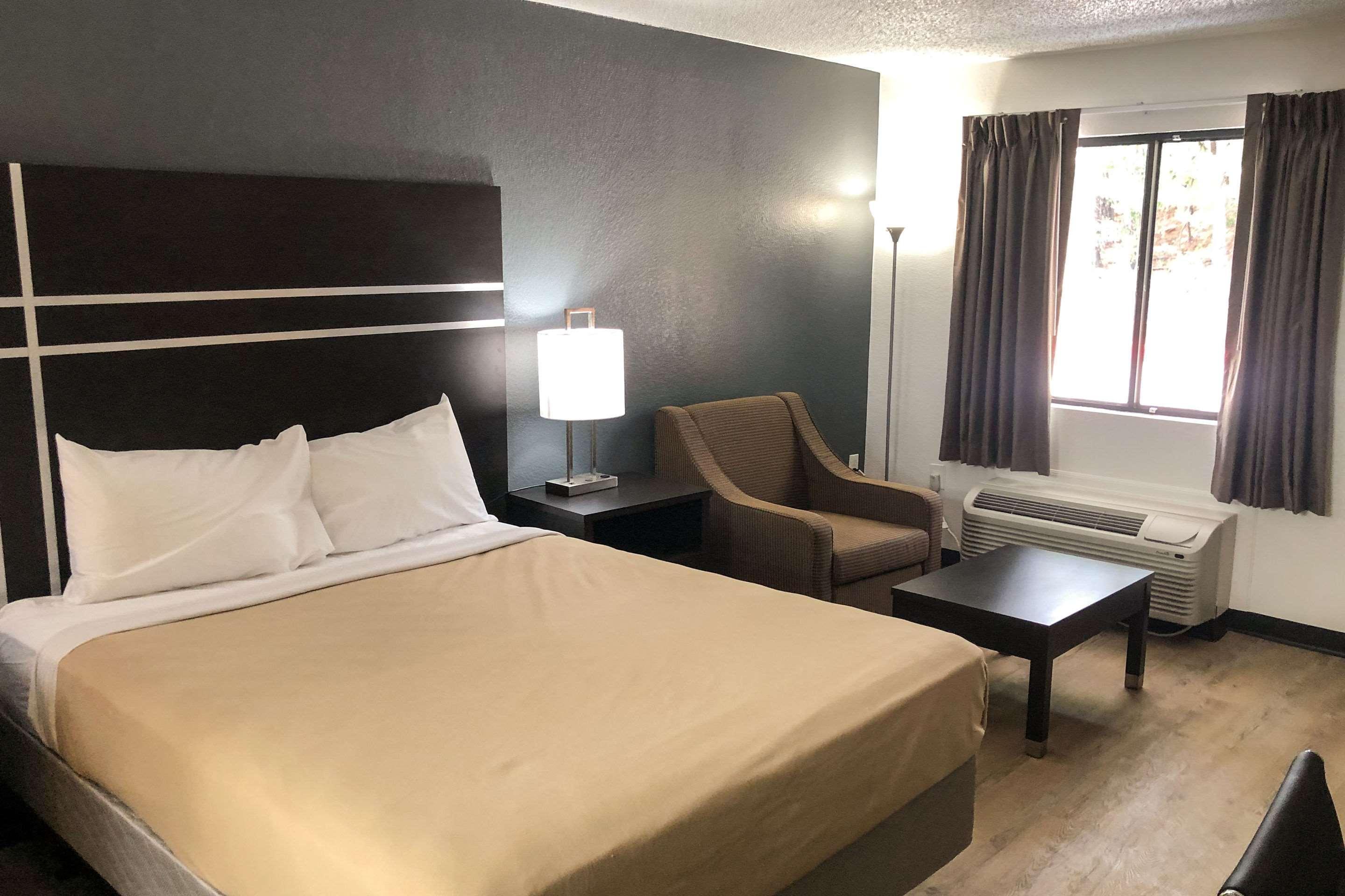Econo Lodge Lithonia Extérieur photo