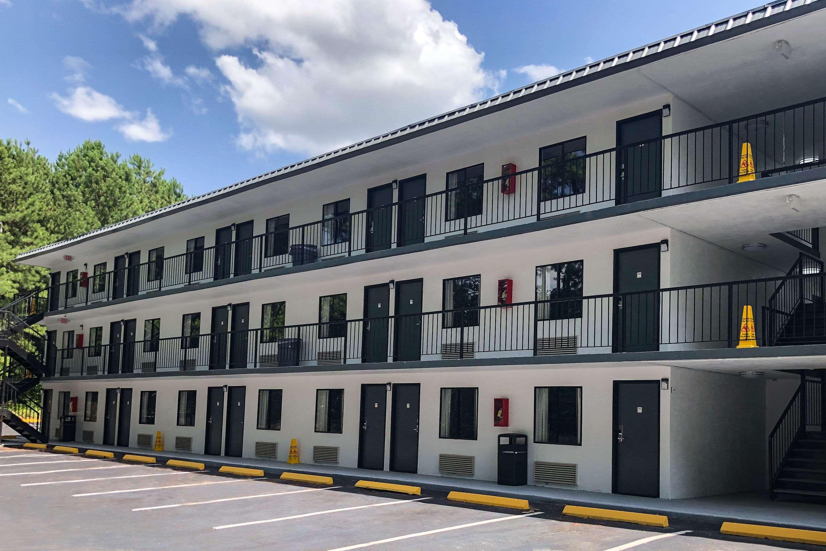 Econo Lodge Lithonia Extérieur photo